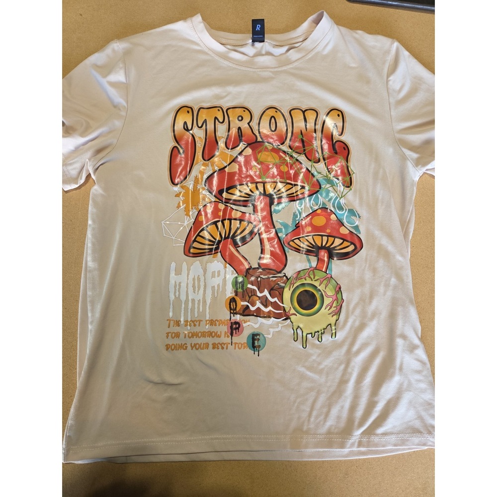 Romwe Graphic Strong Mushroom Short Sleeve T-Shirt Size Medium Pre-owned